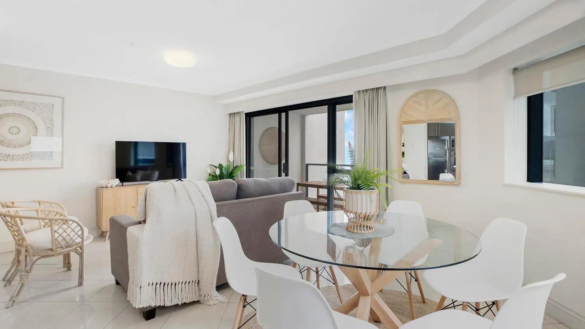 'Coral Sea Dreaming' Family Friendly Apartment Cairns